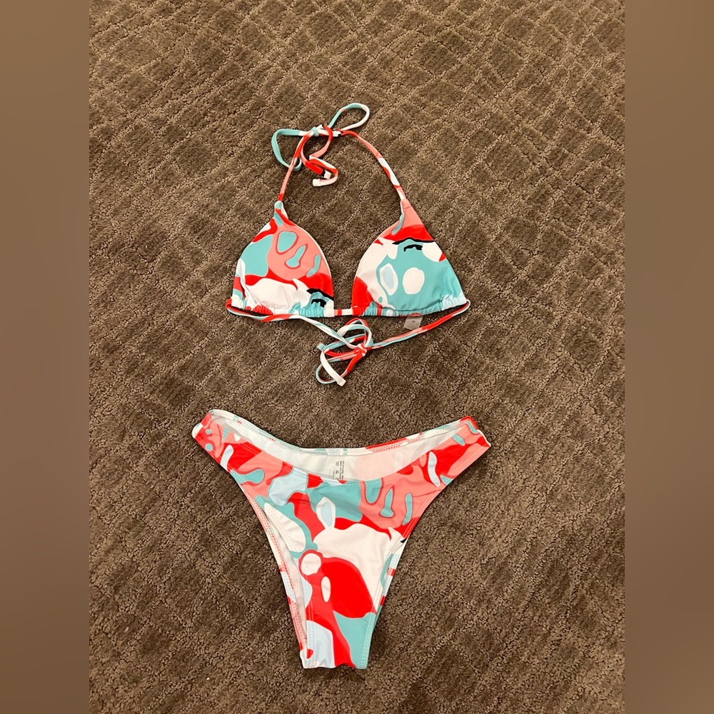 SHEIN BIKINI NEVER WORN